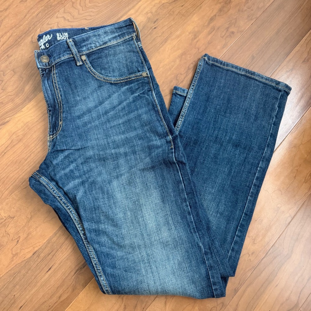 Wrangler Retro Slim Boot Mens Jeans 34x32 Medium Wash Stretch NWT